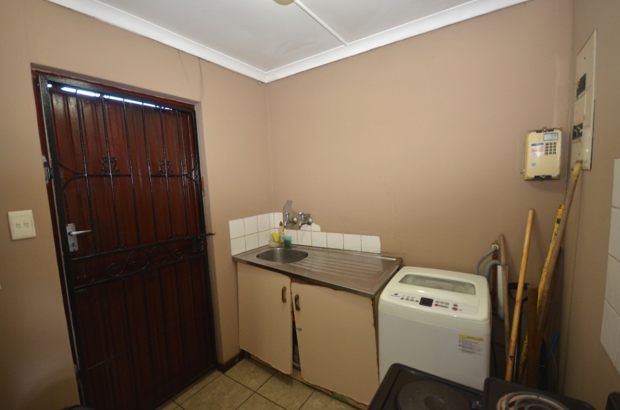 3 Bedroom Property for Sale in Highgate Eastern Cape
